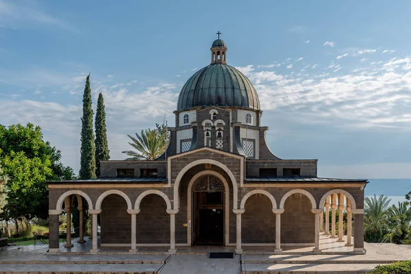 İsrail 'de Celile Denizi üzerindeki Güzellikler Kilisesi.