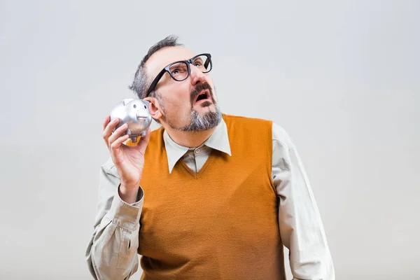 Sparproblem für Nerd-Mann — Stockfoto