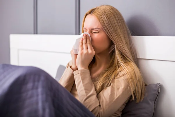 Exhausted Woman Having Fever Blowing Nose — Stock Photo, Image