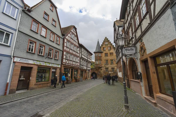 Straßenansicht einer mittelalterlichen Stadt Büdingen — Stockfoto