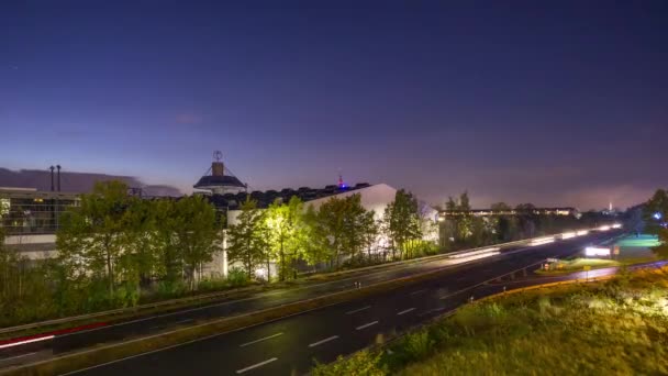 Autobahn A37 em Hannover à noite. Prazo de validade . — Vídeo de Stock