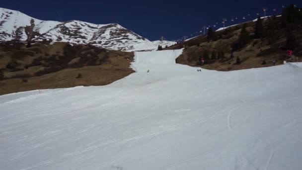 セアファウス Fiss Ladis の雪のピークのスキー リゾート。オーストリア — ストック動画