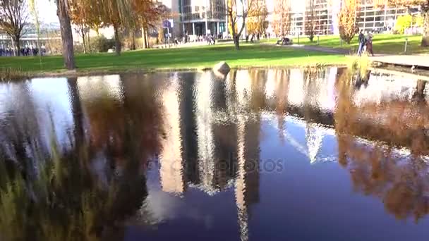 Hannover, Almanya - 17 Kasım 2017: Hannover fuar alanı — Stok video