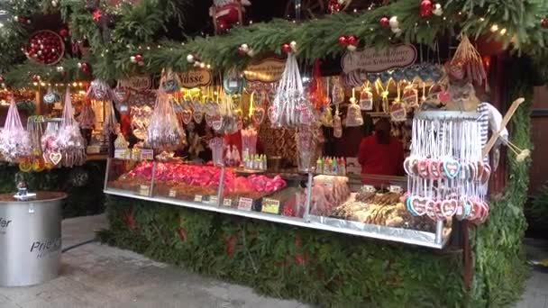 Hannover, deutschland - 01.12.2017: weihnachtsmarkt in der altstadt hannover. Niedersachsen. — Stockvideo