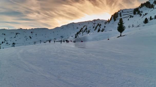 Горнолыжный курорт Hochzillertal в Австрии — стоковое видео