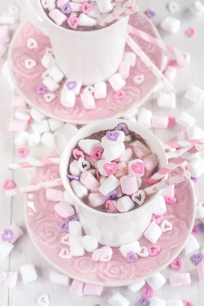 Heiße Schokolade mit Marshmallow — Stockfoto