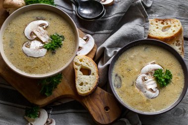 mantar çorbası püre