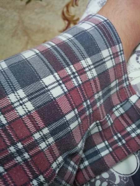 Plaid Tricoté Froissé Rouge Gris — Photo