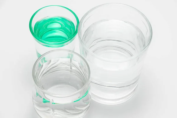 Transparente Gläser Mit Wasser Atelier — Stockfoto