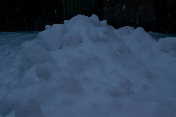 Snow Yard Dark — Stockfoto