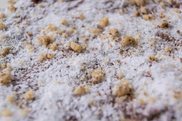 Pastel Dulce Casero Con Nueces Trituradas Vista Cerca —  Fotos de Stock