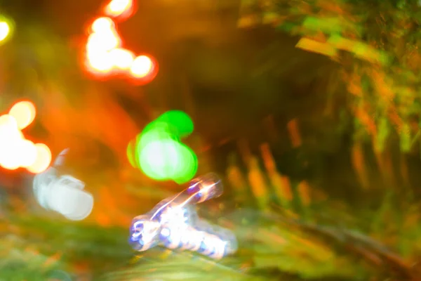 Weihnachtsbeleuchtung Hintergrund Mit Einem Künstlichen Baum — Stockfoto