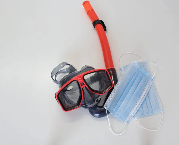 Goggles Snorkel Together White Bottom Masks Ready Enjoy Sea Summer — Stock Photo, Image