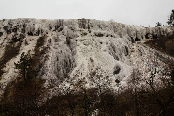 Akkaya Travertines, Bolu Turkey Calcite Waterfall in Winter — Stock Photo, Image