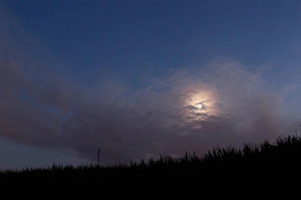 Moon, Clouds And Field — Stock Photo, Image