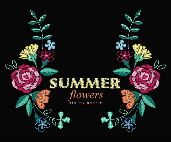 Yaka tişörtleri ve bluzlar için vektör tasarımı. Renkli etnik çiçeklerin boyun çizgisi. Moda için nakış nakışı. Vektör illüstrasyonu.