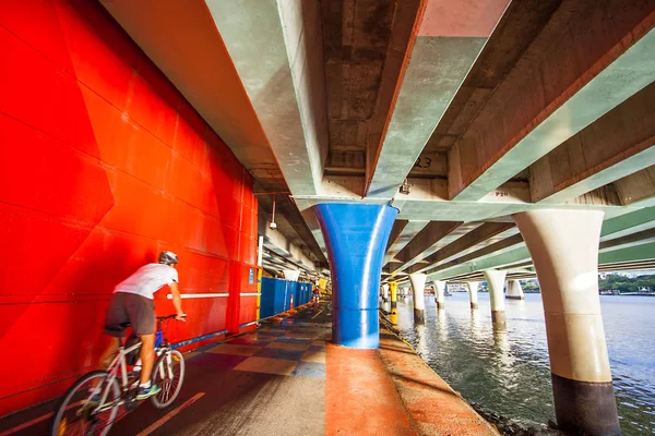 Sendero para bicicletas en Brisbane Australia — Foto de Stock
