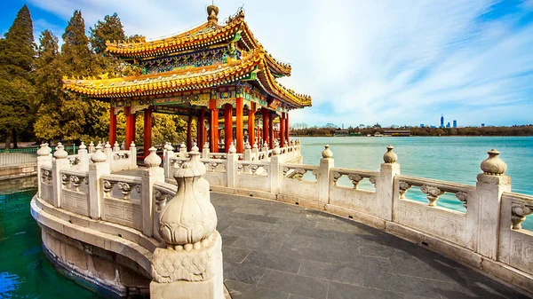Pekin Çin Beihai parkta