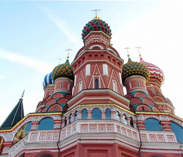 Cathedral of the Protection of the Holy Virgin, St. Basil. Monument of Old Russian Architecture of the 16th Century — Stock Photo, Image