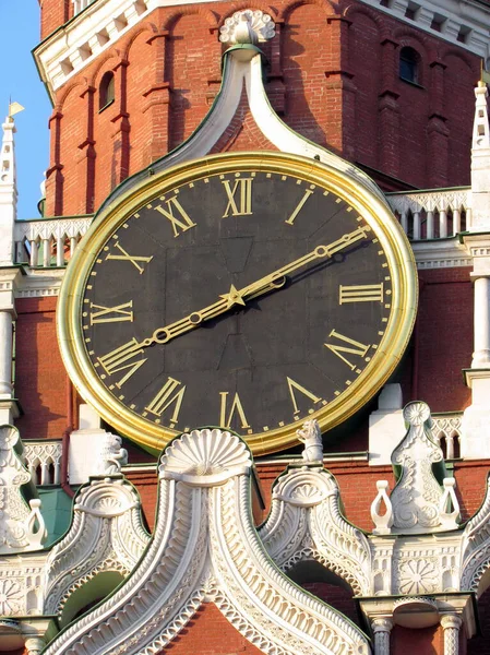 克里姆林宫的Spasskaya塔 其时钟位于俄罗斯的红场 — 图库照片