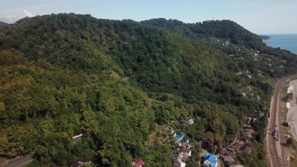 Estrada curvilínea aérea da montanha alta — Vídeo de Stock