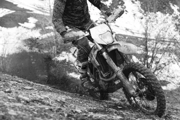 Jinetes de enduro en acción. Motocross sport . — Foto de Stock