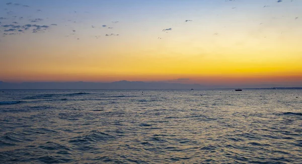 Meer Wellen Abend Bei Sonnenuntergang — Stockfoto