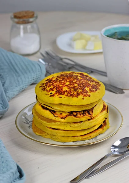 Stapel Pompoenpannenkoeken Voor Het Ontbijt — Stockfoto