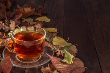 Çay eşliğinde görüntü.