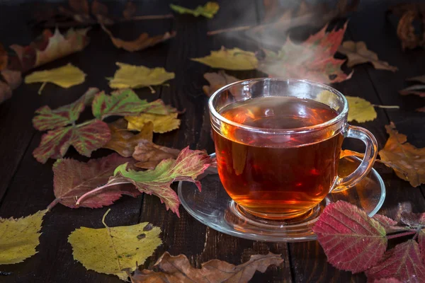 Çay eşliğinde görüntü.