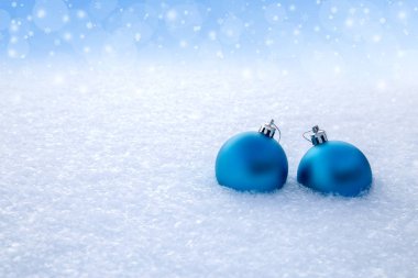 İki Yeni Yıl Balosu.