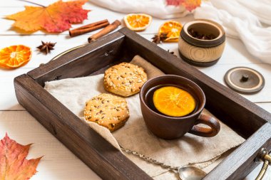 Çay eşliğinde görüntü