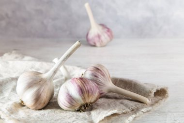 Sarımsaklı görüntü.