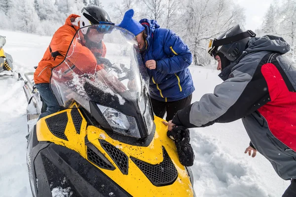 Image of a snowmobile repair. — Stock Photo, Image