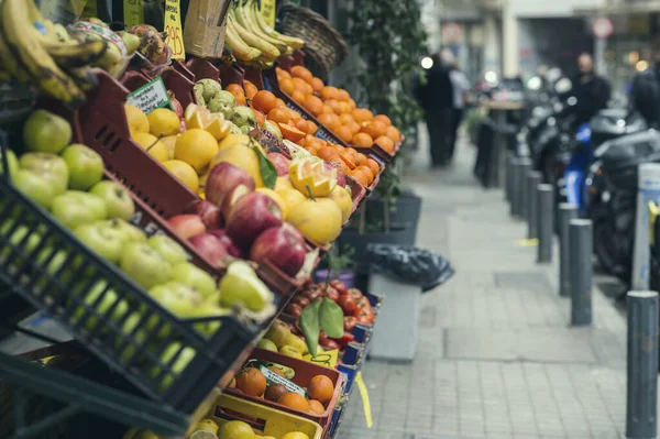 Selling Exotic Fruits Shelves Center Athens Street Market Greece — Stock Photo, Image