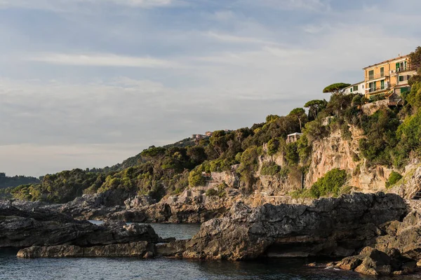 Vista Del Pueblo Costero Tellaro Lerici Italia — Foto de Stock