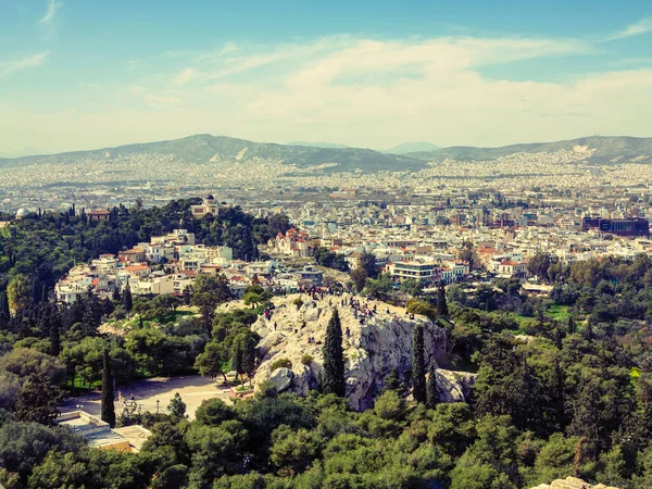 Widok Miasto Ateny Wzgórzem Lycabettus Tle Widok Miasto Ateny Dzielnicy — Zdjęcie stockowe