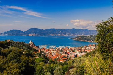 Lerici 'nin panoramik görüntüsü. İtalya