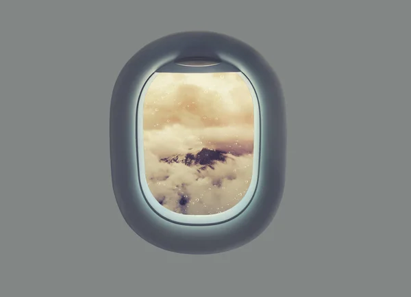 山や飛行機の窓でイタリアの南チロルの雲の風景 — ストック写真
