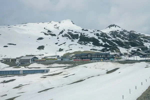 Spoorweg Dorp Buurt Van Grootste Gletsjer Van Jungfrau Berner Oberland — Stockfoto