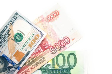 Dolar, avro, ruble banknotlar. Uluslararası para birimleri.
