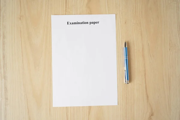 Empty Examination Paper University Pen School Desk Copyspace Mockup Flat — Stock Photo, Image