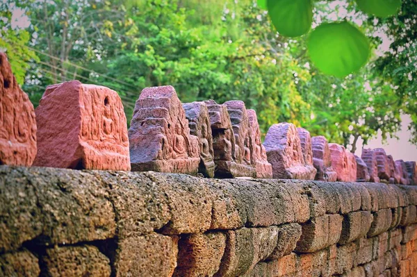 Temples wall, ancient top of the wall