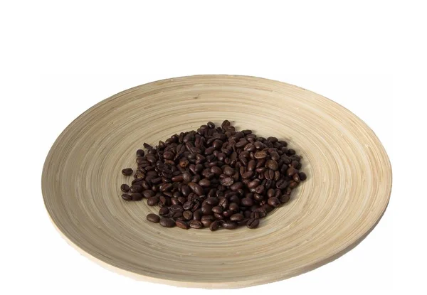 Bambu kabında kahve çekirdeği. 