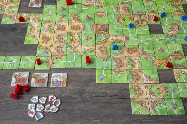 Stratejik ve ekonomik kurul oyunu Carcassonne