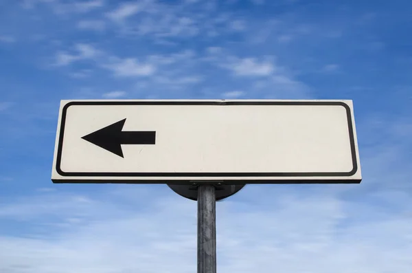 Blanco Wit Pijltje Links Blauw Wit Verkeersbord Met Pijl Blauwe — Stockfoto