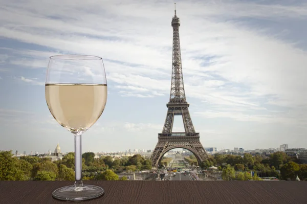 Glass White Wine Eiffel Tower View Paris France — Stock Photo, Image