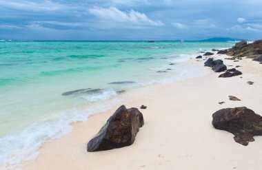 Kraby Bambu adasında Plaj