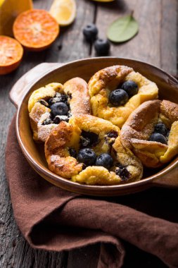 Pannukakku ya da meyveli krep. 