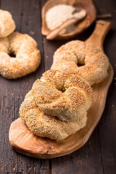 Koulouri Grec Bagels Turcs Appelés Simit Pile Nourriture Traditionnelle Rue — Photo